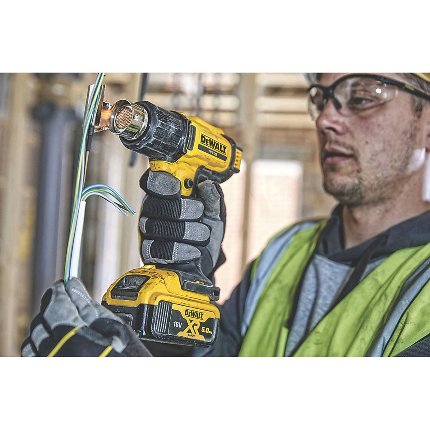 DeWalt Heat Gun Cordless 18V Li-Ion DCE530N-XJ 2 Temperature Settings Body Only - Image 5