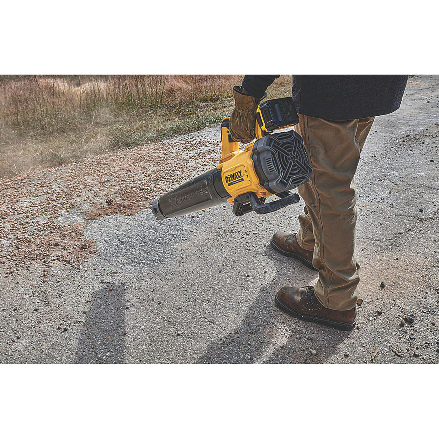 DeWalt Leaf Blower Cordless 18V Li-Ion DCMBL562N-XJ Axial Garden Body Only - Image 5