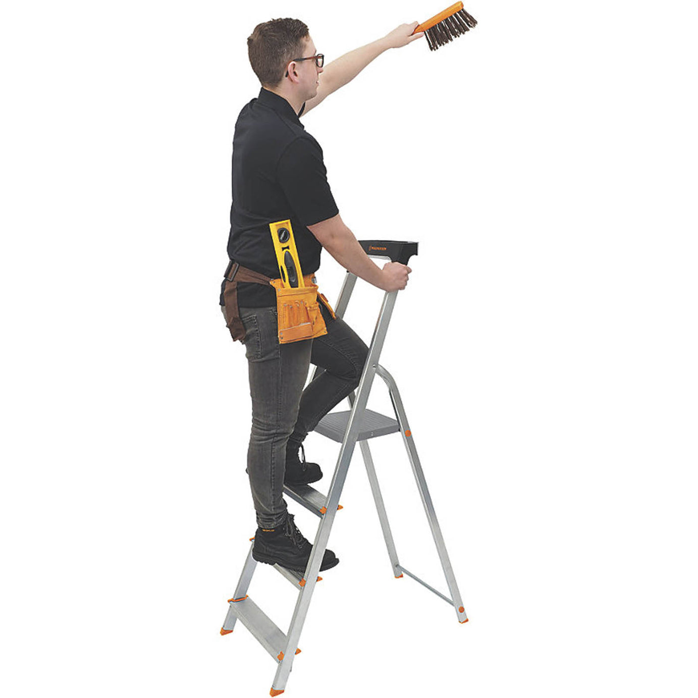 Magnusson Aluminium 1.46m 4 Step Swingback A Frame Step Ladder - Image 4